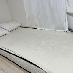 【無料】 シングルベット+マットレス+枕2個セット