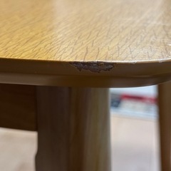 ダイニングテーブルの画像