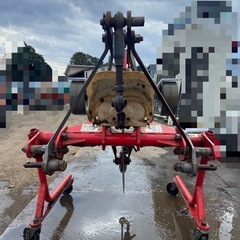 ニプロ S-28-1S 振動サブソイラー トラクター用 アタッチメント ジョイント付 
中古 作動確認済み 配送可の画像