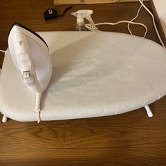 【受取12/24まで】ニトリ、アイロン・アイロン台の画像
