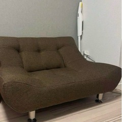 【ほぼ新品】ソファ　コンパクト　ブラウン　ステンレス脚の画像