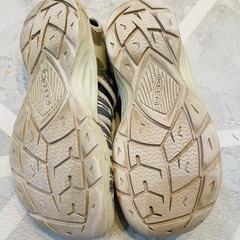 KEEN スポーツサンダル マルチカラー 23.5cmの画像