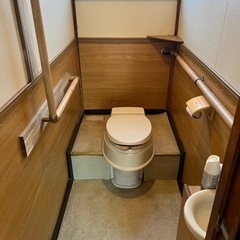 ・敷金・礼金無し🉐正面駐車場並列2台‼️倉庫有り🤩 - 不動産