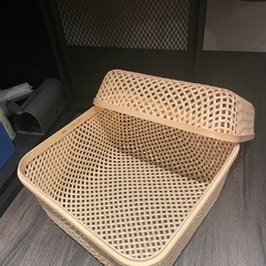 IKEA SMARRA ふた付きボックスの画像