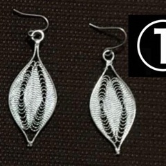 転売可能　一点300円　アクセサリー　ハンドメイド  大量まとめ買い歓迎の画像