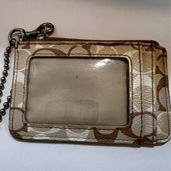 coach パスケースの画像