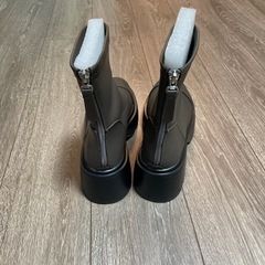※未使用品　ショートブーツ　の画像