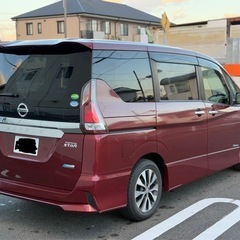 日産　セレナ　平成29年　車検R8/11の画像