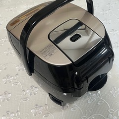 象印マイコン炊飯ジャー NL-BS05の画像