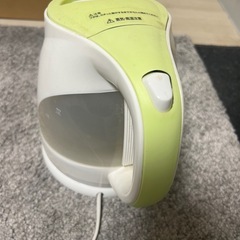 電気ポットの画像