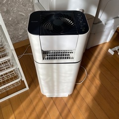 アイリスオーヤマ　除湿機サーキュレーター