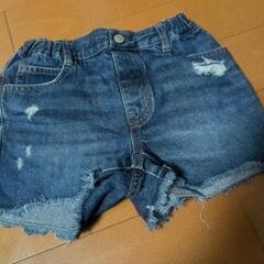 デニム ショートパンツの画像