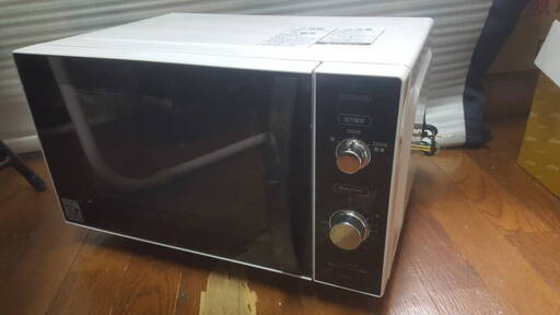 TOSHIBA 東芝 電子レンジ ER-SM17（w）高年式 2022年製 17L フラット庫内 50/60Hz　動作確認済み　(No.14)