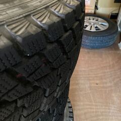 ジープ Jeep 純正 ホイール キャップ付き スタッドレス 4本 ブリジストン 付き 225/70R15の画像