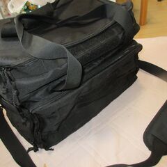 DSLEAF ボーリングバック？多機能バック　Uber eats...