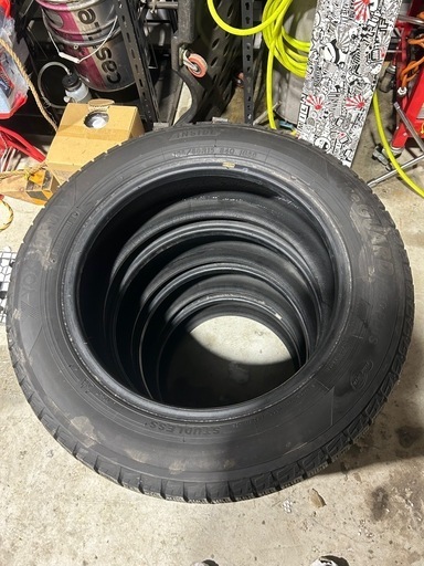 スタッドレスタイヤ　ヨコハマ　アイスガード　185/60/15