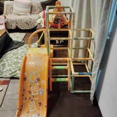 室内用ジャングルジム（滑り台・階段・ブランコ付き）の画像