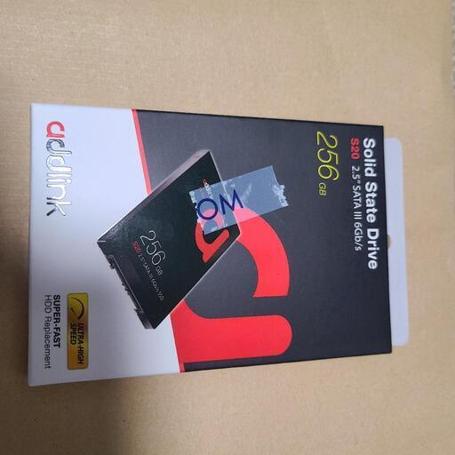 新品ＳＳＤ　256GB　パソコンやＰＳ５用