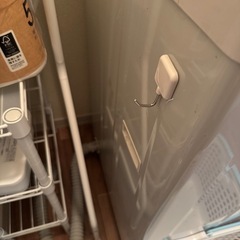 洗濯機ラック　物干し可能の画像