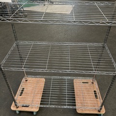金属ラックの画像