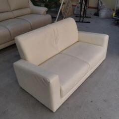 20241217004 家具　ソファーの画像