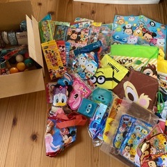 ディズニーツムツムなどの文房具セット
