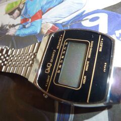 Q＆Q・デジタル腕時計！QUARTZ　WATCH・MEDE IN　JAPAN製の未使用品美品！の画像
