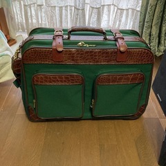 スーツケース
の画像
