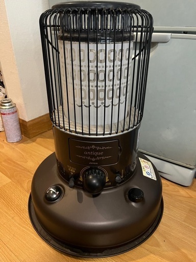 アンティーク　石油ストーブ