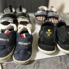 キッズ靴の画像