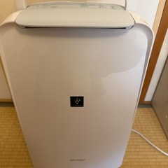 シャープ　除湿機(CV-R71-W)　