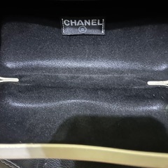 CHANELサングラスケースの画像