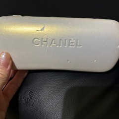 CHANELサングラスケースの画像