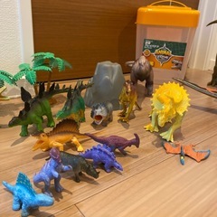恐竜　おもちゃの画像