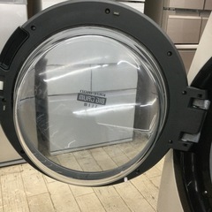 HITACHI／日立　ドラム式洗濯乾燥機　10kg洗濯　6kg乾燥　BD-S8700 2015年製  参考価格¥178,000円　ナイアガラ洗浄　No.3293