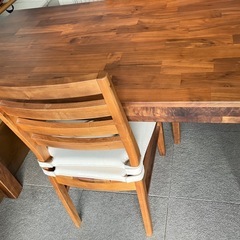 ダイニングテーブル 135x80cmの画像