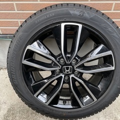 ホンダ ヴェゼル RV5型 新車外し 18インチ 純正ホイール スタッドレスタイヤ、タイヤラック、カバーセットの画像