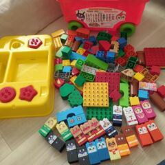 アンパンマン ブロックワゴンの画像