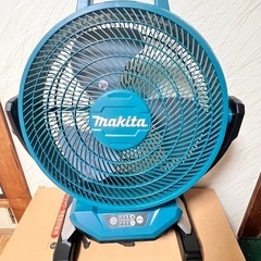 マキタ 14.4V/18V 充電式産業扇 :CF301DZ (本...