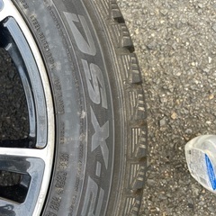 スタッドレスタイヤ20インチ（ホイル付き）　中古　美品の画像
