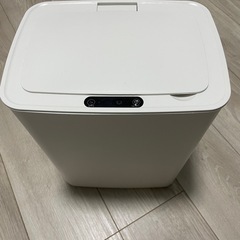 ゴミ箱　おむつ　サニタリーボックス　自動　センサーの画像