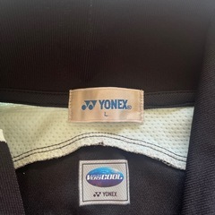 【値下げ】YONEX バドミントンウェア Lサイズの画像