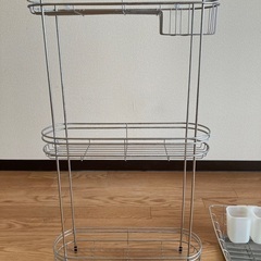 浴室棚、洗い上げカゴ、ステンレスボトル