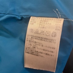 adidas ダウンジャケットの画像