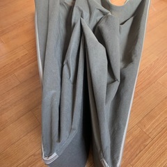 折りたたみ収納ケース
の画像