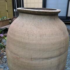 大型壷の画像