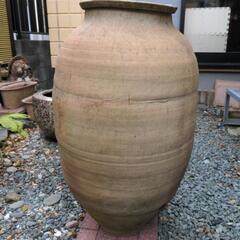 大型壷