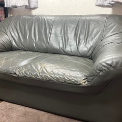 2人掛けソファ　合皮　グレー

