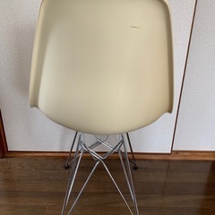 【長崎】ホワイト　チェアの画像