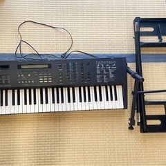 YAMAHA V50 シンセサイザー